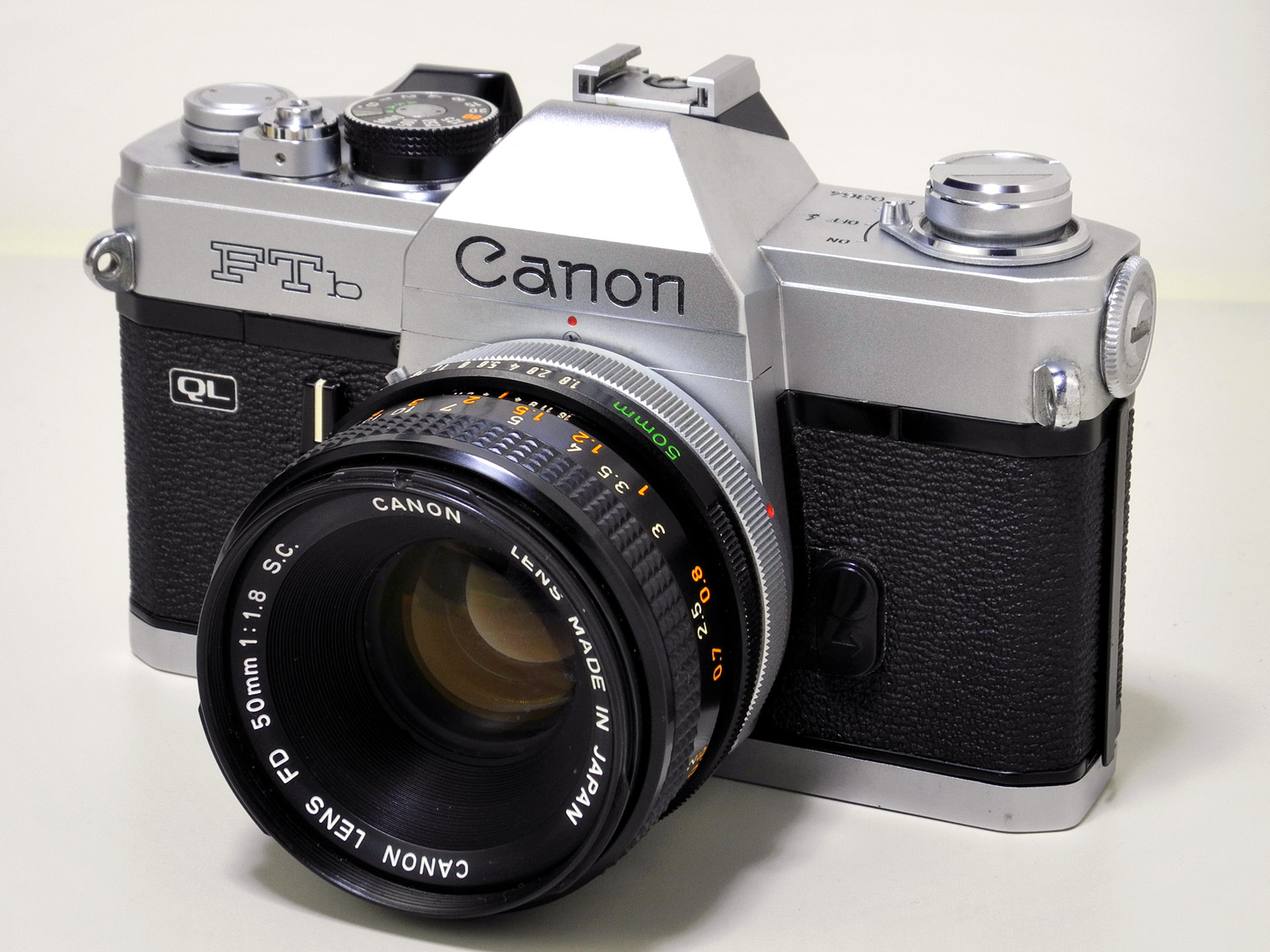 Canon FD Body & Rear Lens Cap Set For AV-1 FTb AT-1 F-1 FL SLR Cameras – Used, Japan